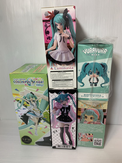 Hatsune Miku Figure 5-Piece Set (Unopened)