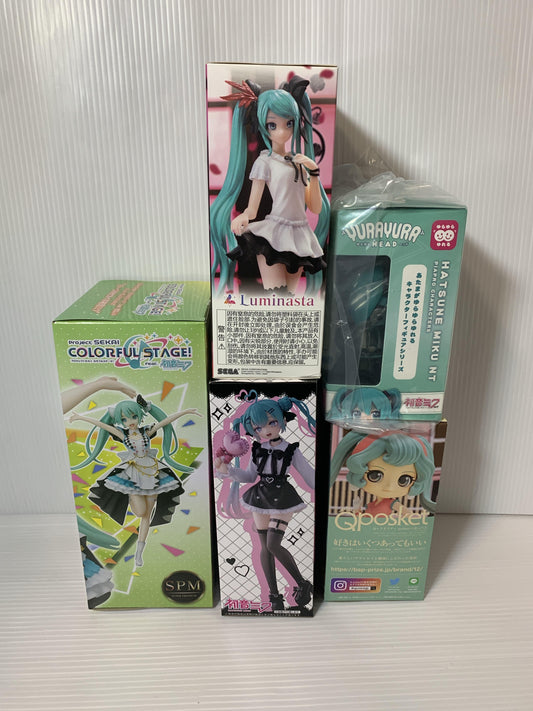 Hatsune Miku Figure 5-Piece Set (Unopened)