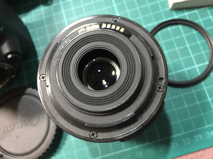 CANON EOS Kiss X7 EF-S18-55 IS STM DS126441